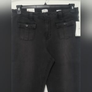 New Black Wide Legs Jeans / Size 16 Junior